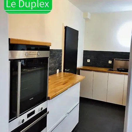 Le Duplex -- Old Town *