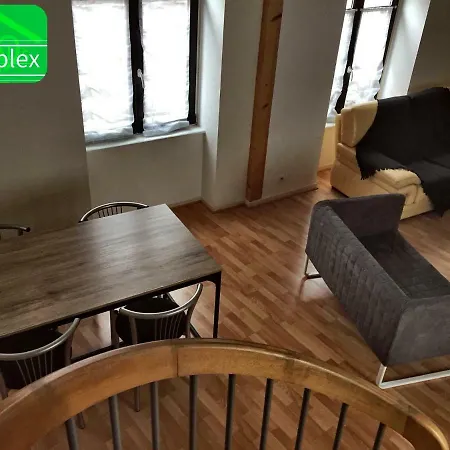Le Duplex -- Old Town